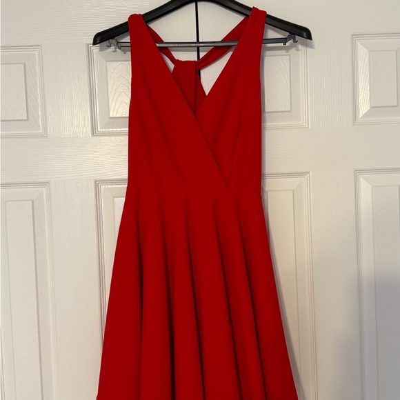 Lulus Dresses & Skirts - Lulu's Bold Red V-Neck Sleeveless Midi Dress